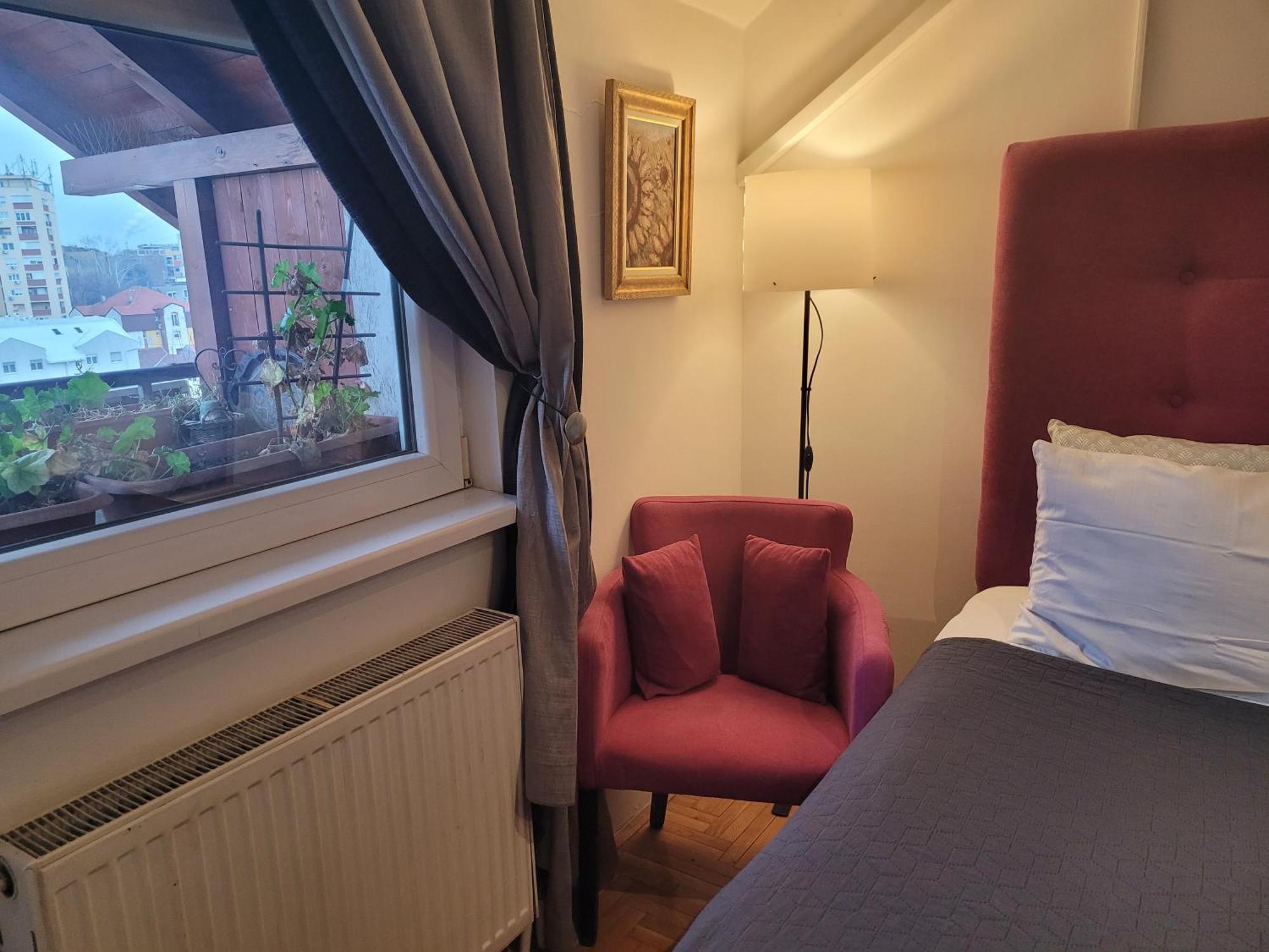 Apartmani Emerald Dream ノヴィ・サド エクステリア 写真