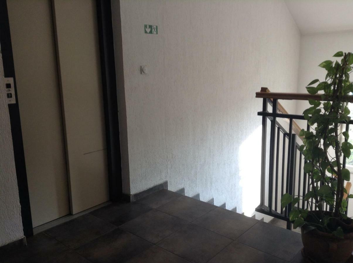 Apartmani Emerald Dream ノヴィ・サド エクステリア 写真